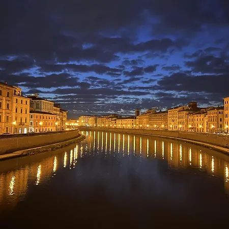 Ospedale Cisanello Bulls House شقة بيزا